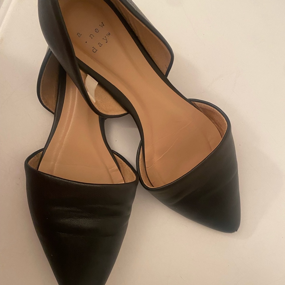 A New Day Black Pointed Flats